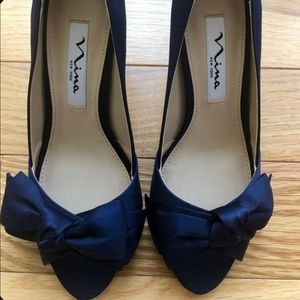 BNWB Nina Forbet Peep toe Pumps
